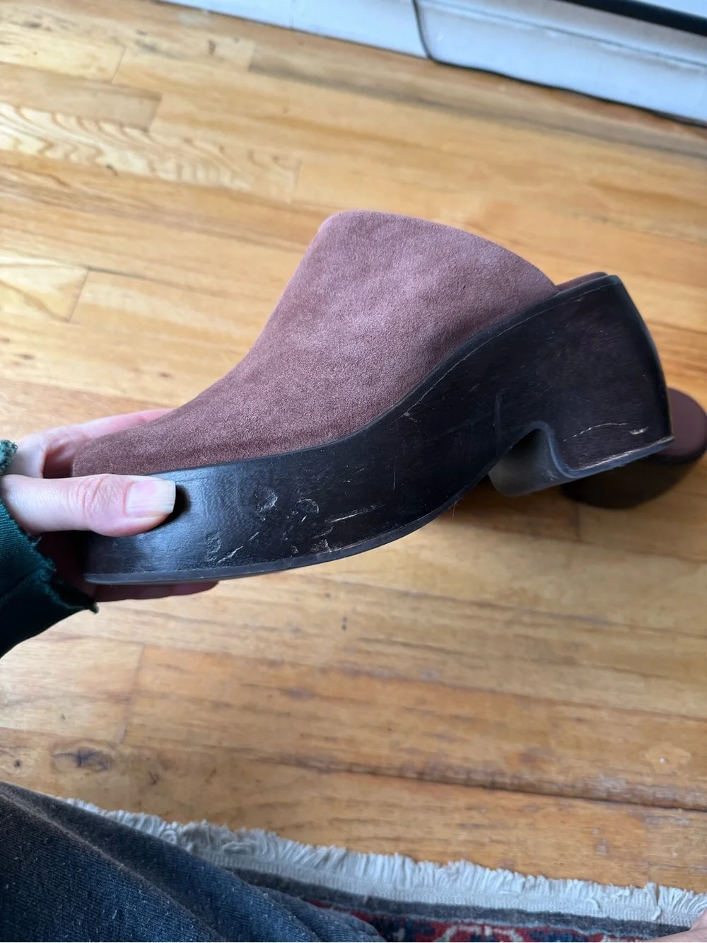 Everlane Brown Suede Slip-On Mules - Picture 4 of 6